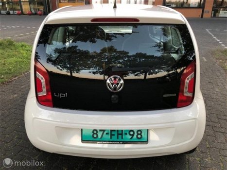 Volkswagen Up! - - 1.0 cheer up Airco / Dealer onderhouden / Nieuwstaat / - 1