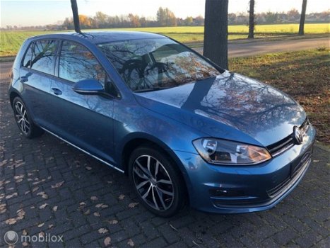 Volkswagen Golf - VII TSI / PDC V en A / Stuurbediening / - 1