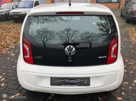 Volkswagen Up! - - 1.0 move up BlueMotion Navigatie / Airco / Nieuwstaat auto / - 1