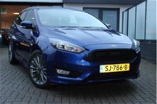 Ford Focus Wagon - 1.0 ST-Line Cruise Navi Pdc Parkeerassistent