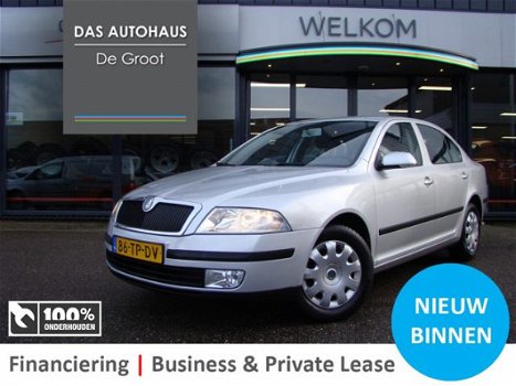 Skoda Octavia - 1.6 Ambiente - 1