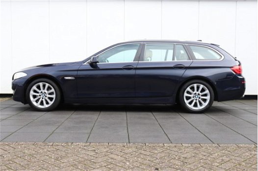 BMW 5-serie Touring - 520d High Executive | 184 PK | NAVI | LEDER | PANO | CRUISE | CLIMATE | LMV | - 1