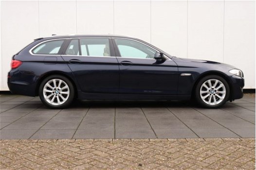 BMW 5-serie Touring - 520d High Executive | 184 PK | NAVI | LEDER | PANO | CRUISE | CLIMATE | LMV | - 1