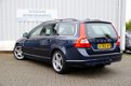 Volvo V70 - D3 163 pk Summum Automaat - Nette auto - Dealer O.H - 1 - Thumbnail