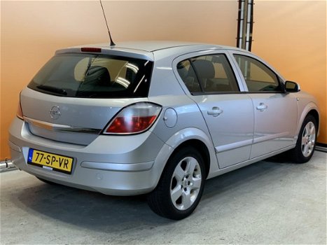 Opel Astra - 1.4 Edition Navi Airco - 1