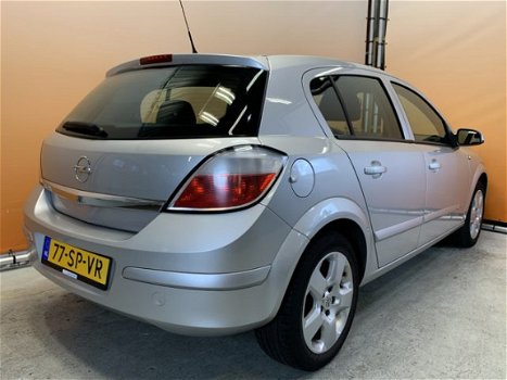 Opel Astra - 1.4 Edition Navi Airco - 1