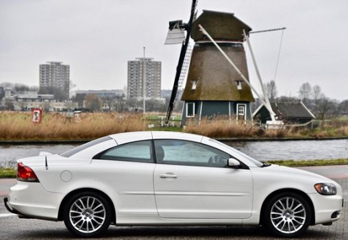 Volvo C70 Convertible - 2.4 D5 Summum Automaat, Leder intr - 1