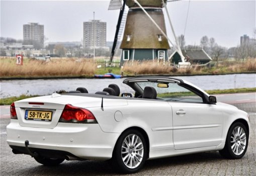 Volvo C70 Convertible - 2.4 D5 Summum Automaat, Leder intr - 1