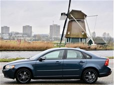 Volvo S40 - 2.0D Edition II Dealer onderhouden, Leder, Boekjes