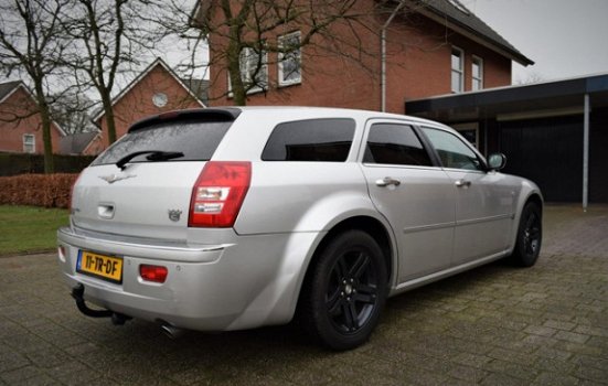 Chrysler 300C Touring - 3.0 V6 CRD Automaat Navi Clima Cruise - 1