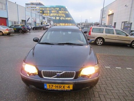 Volvo V70 - 2.4 140pk - 1