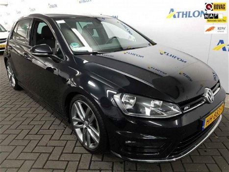 Volkswagen Golf - 2.0 TDI Business Edition R Connected Navigatie, Ecc, Pdc, Lv - 1