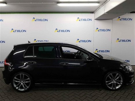 Volkswagen Golf - 2.0 TDI Business Edition R Connected Navigatie, Ecc, Pdc, Lv - 1