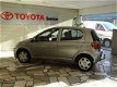 Toyota Yaris - 1.3 VVT-i SOL 5 deurs airco - 1 - Thumbnail