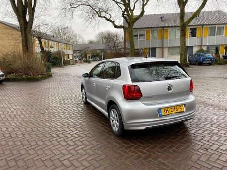 Volkswagen Polo - 1.0 BlueMotion Airco / 80.000 NAP / 5 deurs / Zeer mooie en nette auto - 1