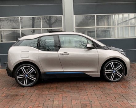 BMW i3 - Basis Comfort 22 kWh Panoramadak|Navi|Ex BTW - 1