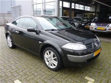 Renault Mégane coupé cabriolet - 1.9 dCi Authentique Comfort 2005/INRUILKOOPJE