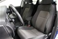 Toyota Auris - 1.8 Hybrid Dynamic NAVIGATIE + AUTOMAAT - 1 - Thumbnail
