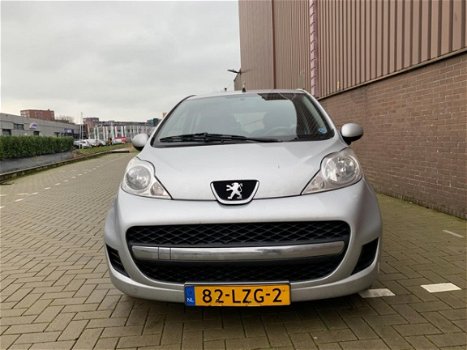 Peugeot 107 - 1.0-12V XS 5drs Airco 2010 170.000km Nieuwe APK - 1