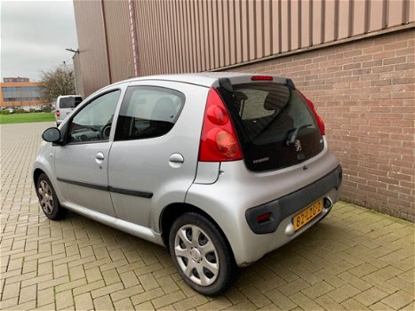 Peugeot 107 - 1.0-12V XS 5drs Airco 2010 170.000km Nieuwe APK - 1