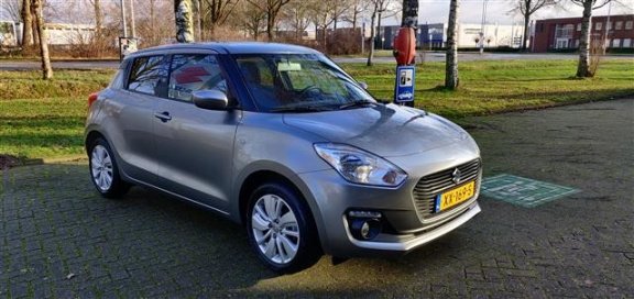 Suzuki Swift - 1.2 DualJet 90pk Select Automaat+navi Young Car rijklaar - 1