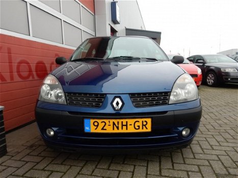 Renault Clio - 1.2-16V Expression 2003 lmv / nieuwe apk - 1