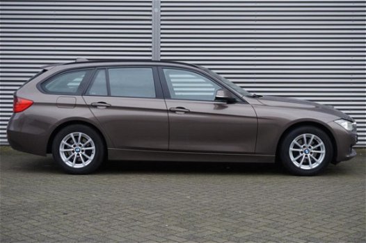 BMW 3-serie Touring - 316i Touring, Ecc, Navigatie, Xenon, Pdc - 1