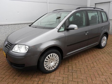 Volkswagen Touran - 1.6 85KW Athene 7 zitter - 1