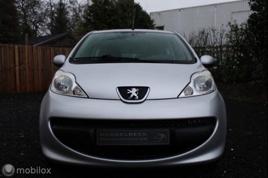 Peugeot 107 - 1.0-12V 3-Drs XS Exclusive Uitv. Airco Half Leer/Alcantara Sportvelgen Centr.Vergr. El - 1