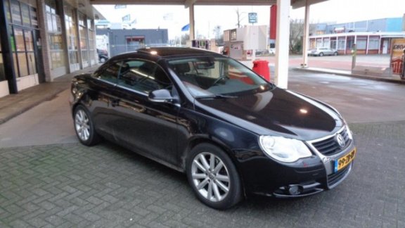 Volkswagen Eos - 2.0 T-FSI Riem Vervangen Bij 98000 - 1