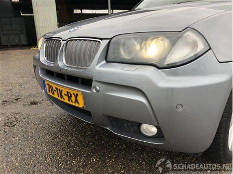 BMW X3 - 2.5si 218pk 4x4 high exe m-edition - panoramdak groot - navi - xenon - leer - lpg/g3 onder - 1