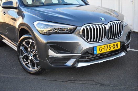 BMW X1 - sDrive18i High Executive xLine Aut - 1