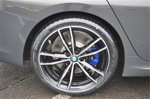 BMW 3-serie - 330i Sedan High Executive M Sport Aut - 1