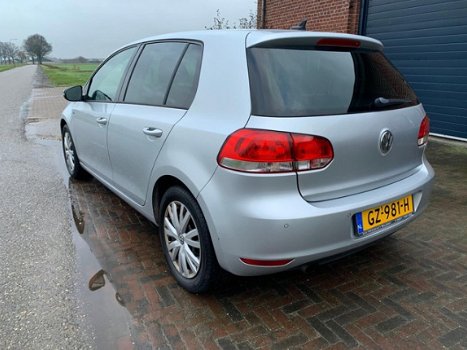 Volkswagen Golf - 1.6 TDI Highline BlueMotion APK 26-10-2020 Navi, Parkeersensor, Airco, Stoelverwar - 1