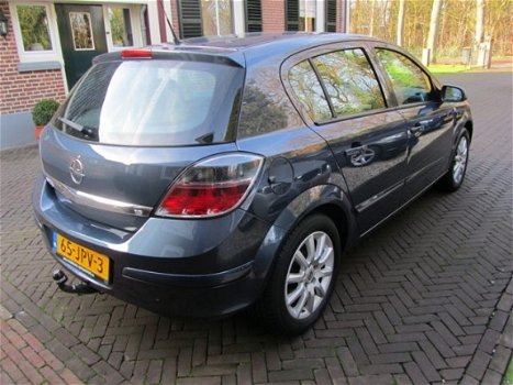 Opel Astra - 1.6 Temptation - 1