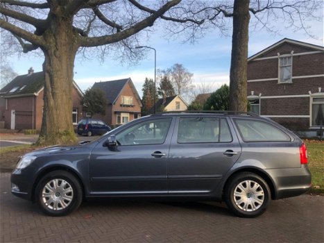 Skoda Octavia Combi - 1.2 TSI, AMBITION, CRUISE CONTROL, PDC, ETC - 1