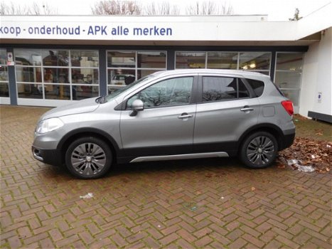 Suzuki SX4 S-Cross - 1.6 Exclusive Navigatie-17