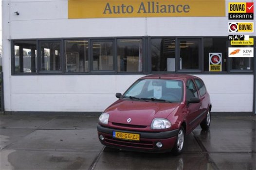 Renault Clio - 1.4 Ludo trekhaak, lichtmetalen velgen met 4 seizoenenband, nieuwe koppeling - 1