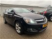 Opel Astra GTC - 1.6 Cosmo 1e Eig/Navi/Xenon/PDC - 1 - Thumbnail