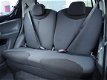 Toyota Aygo - 1.0 + Airco 5Deurs (APK:Nieuw) Elek.Pakket - 1 - Thumbnail