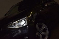 BMW 1-serie - 116d Automaat Sportline XENON/LEER/NAVI/LMV