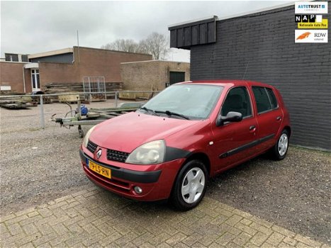 Renault Clio - 1.2 Expression 5deurs stuurbekrachtiging elek ramen centraal - 1