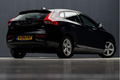 Volvo V40 - 1.6 D2 Kinetic Sport (NAVIGATIE, DIGITAL COCKPIT, SFEERVERLICHTING, SPORTSTOELEN, TELEFO - 1 - Thumbnail