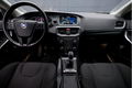 Volvo V40 - 1.6 D2 Kinetic Sport (NAVIGATIE, DIGITAL COCKPIT, SFEERVERLICHTING, SPORTSTOELEN, TELEFO - 1 - Thumbnail