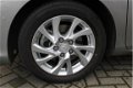 Toyota Auris - 1.8 HYBRID LEASE PRO 1E EIG NAVI AFN- TREKHAAK - 1 - Thumbnail