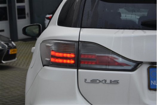 Lexus CT 200h - Luxury Line, Led, Leder, Navi, PDC, Stoelverw - 1
