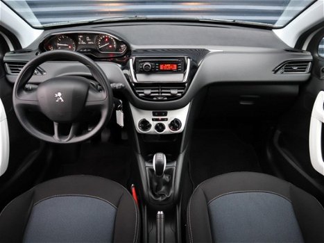 Peugeot 208 - 1.2 Puretech Like | Cruise Control| Bluetooth - 1
