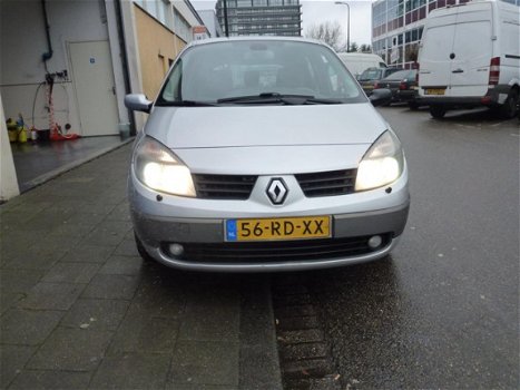 Renault Scénic - 2.0-16V Tech Line Automaat/Climate/Cruise/Leer/Sensoren/NAP/Boekjes/Velgen - 1