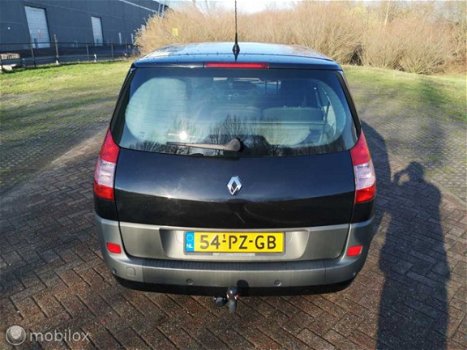 Renault Grand Scénic - 2.0-16V T Privilège Luxe / 7 zits - 1