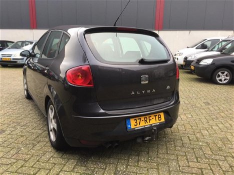 Seat Altea - 1.9 TDI Reference Airco Cruise Elek. Pakket LM-Wielen Trekhaak APK NAP - 1